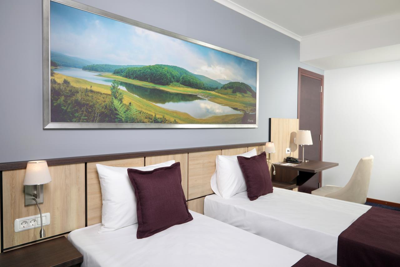 Mercure Tetovo Exterior foto